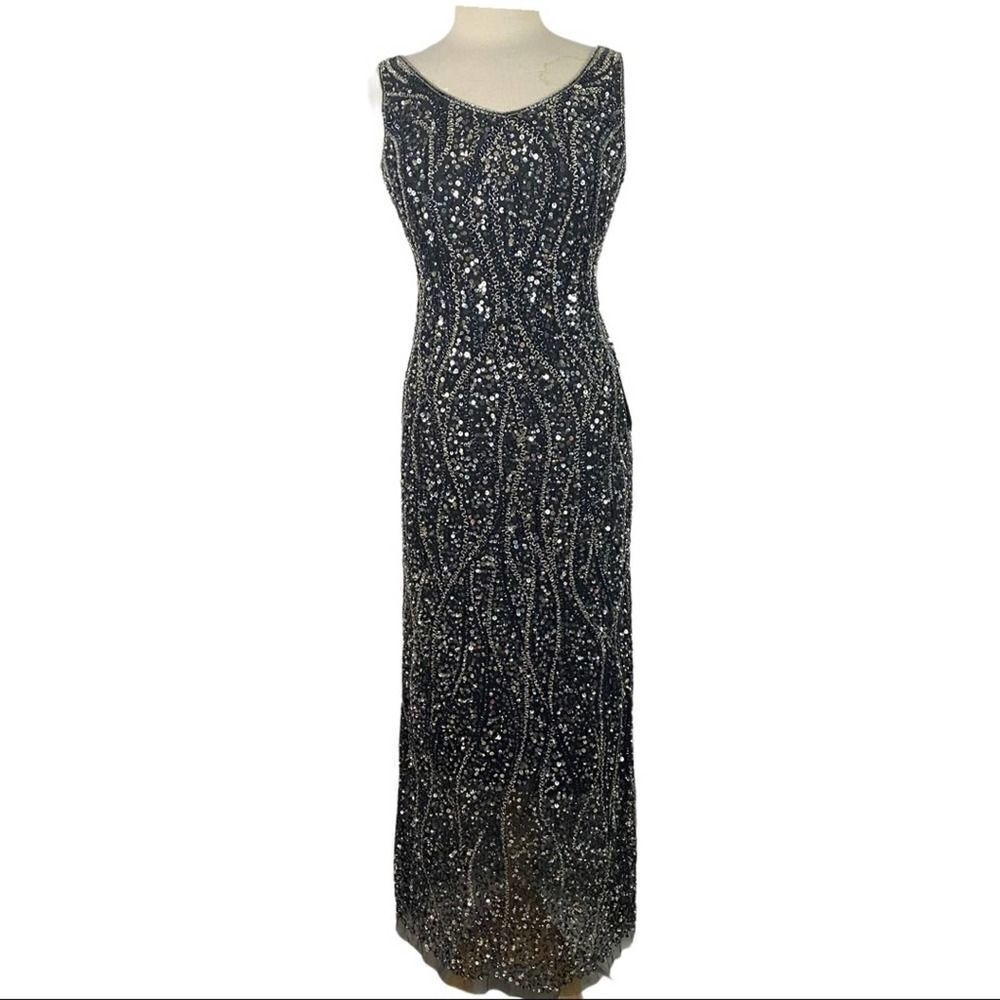 PISARRO NIGHTS Sequin & Bead Sleeveless Gown size 4